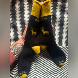 organic merlino short crew snuggle socks